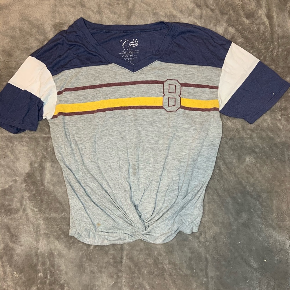 Junior crop shirt